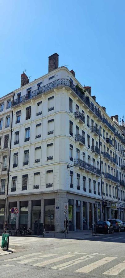 Apartamento Vue Sur Rhone Lyon Exterior foto